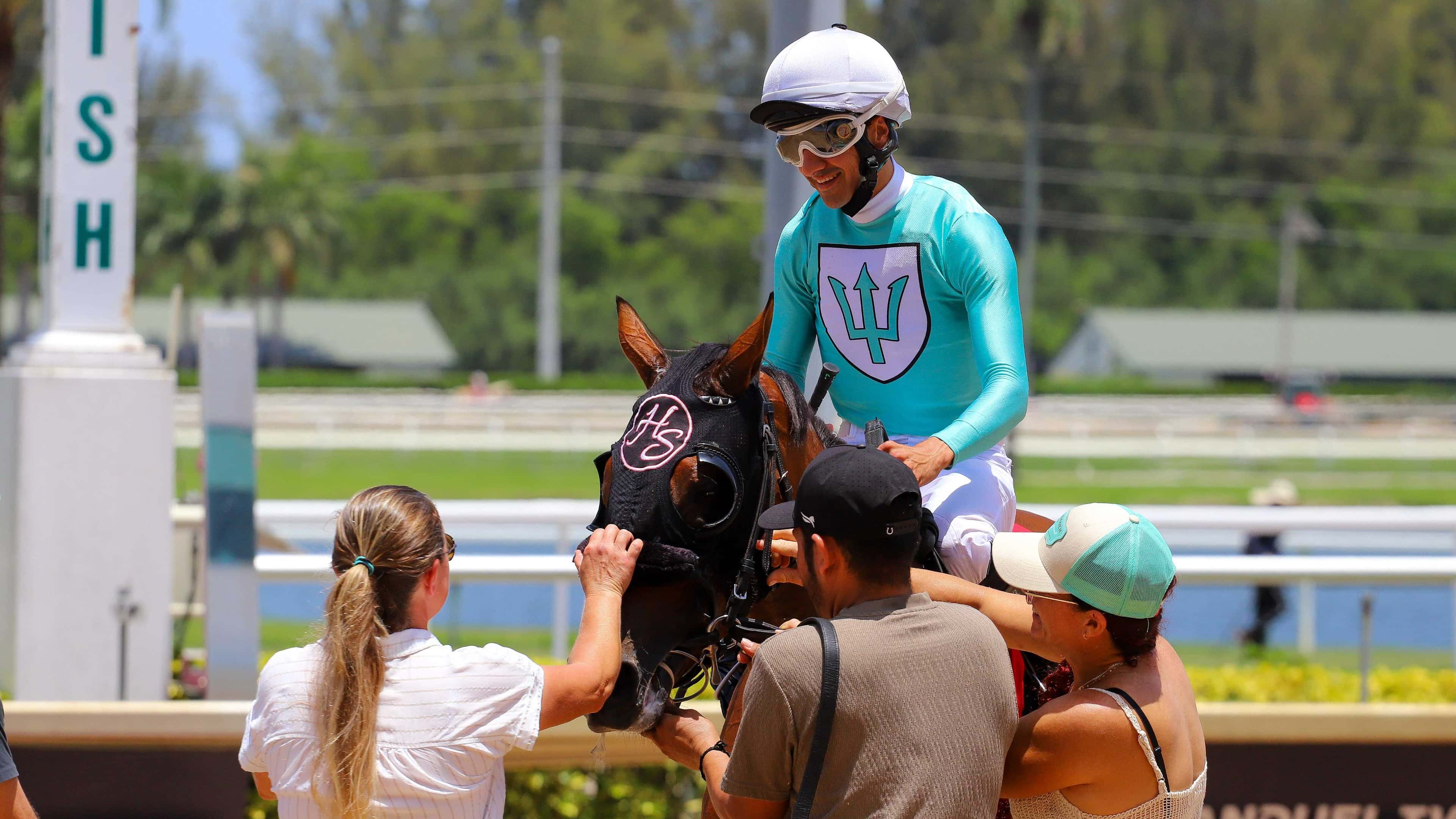 Bayou Brigid venció en cerrado final en la cuarta carrera del lunes