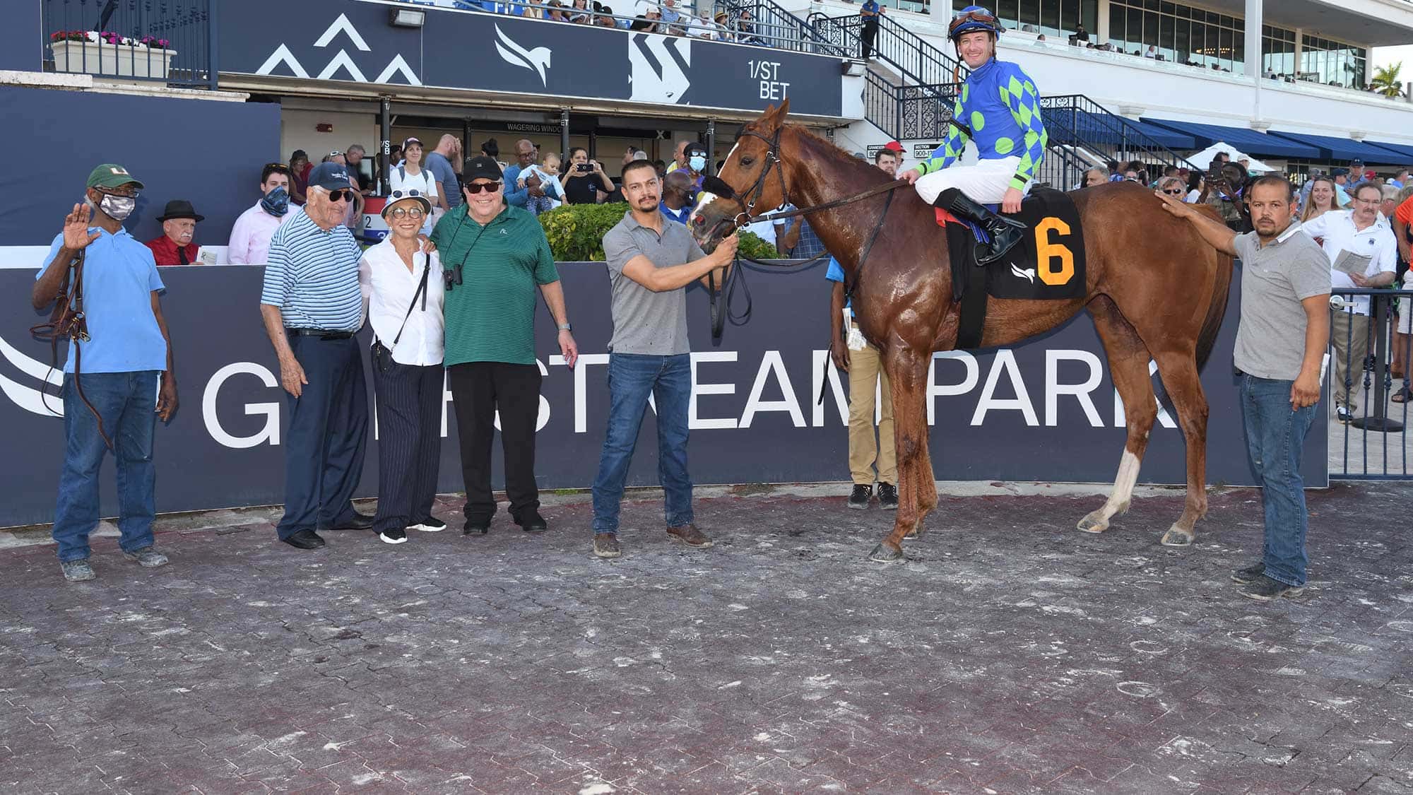 Miss-Auramet-the-Ladies-Turf-Sprint-30