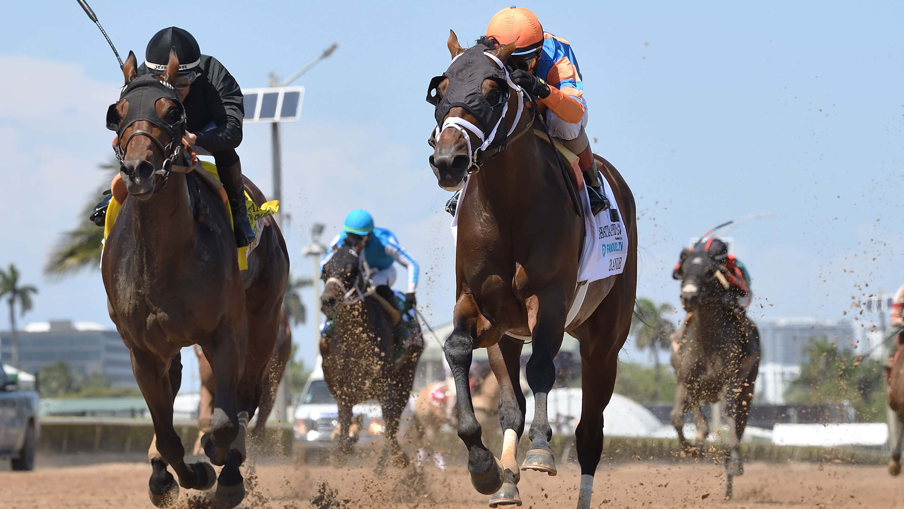 Grande-the-Ghostzapper