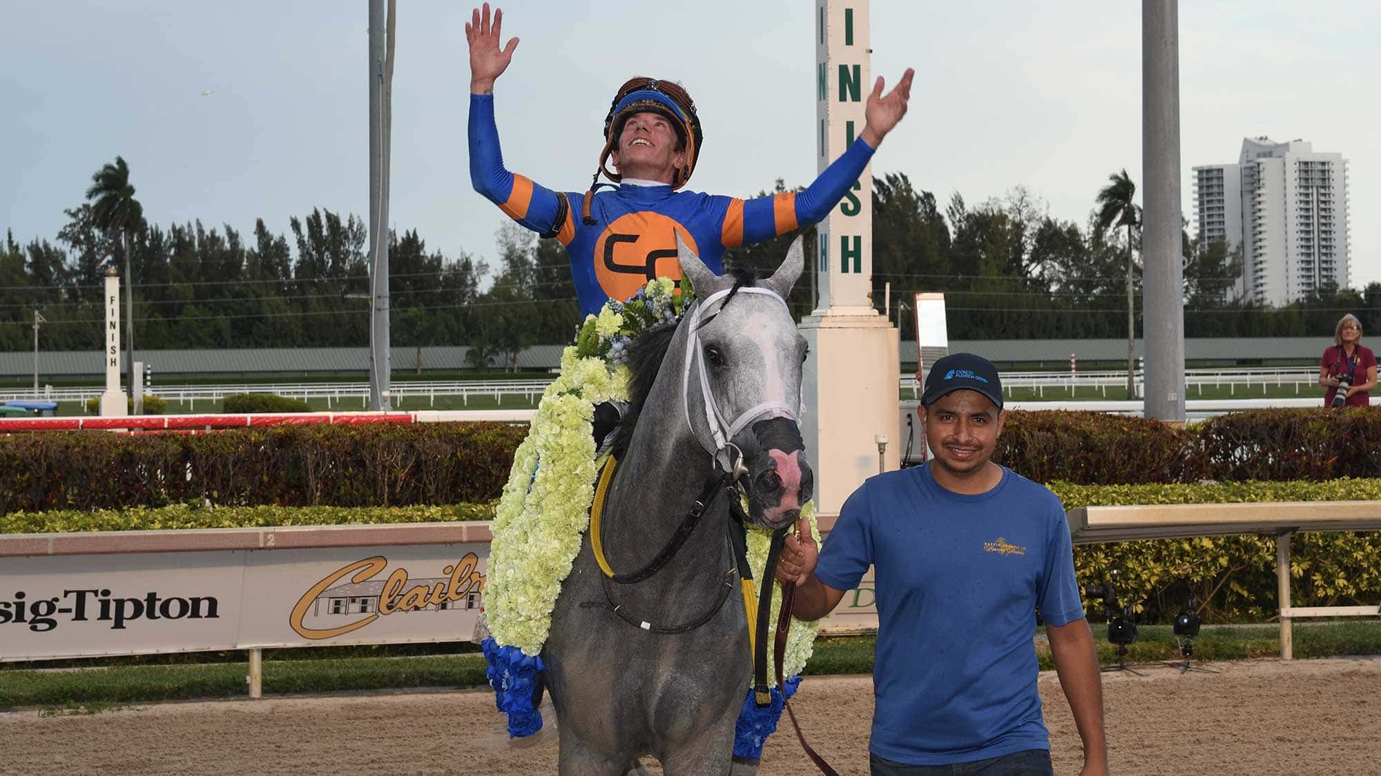 White-Abarrio-t-up-the-FL-Derby11