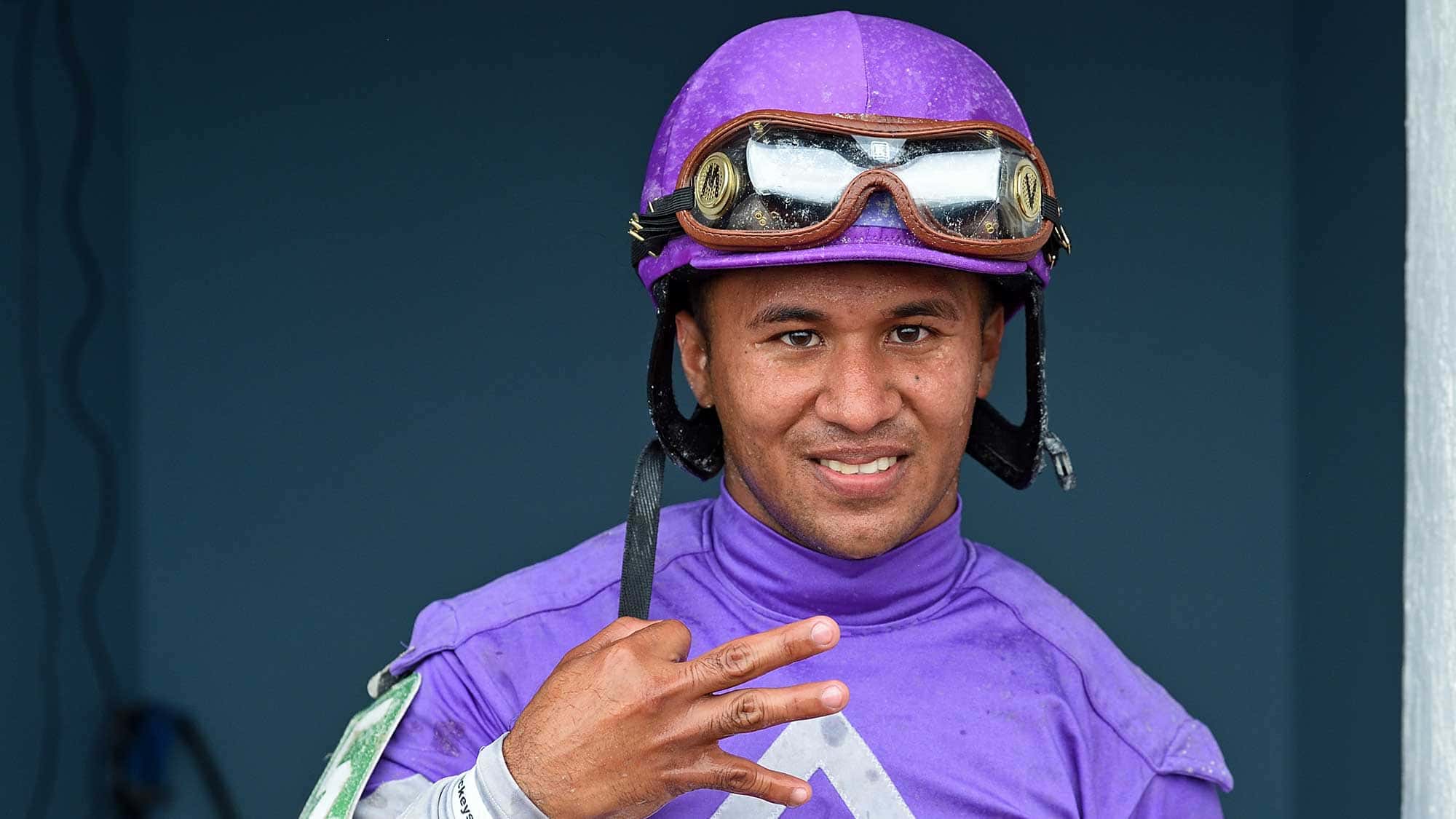 Miguel-Vasquez-3-wins-1